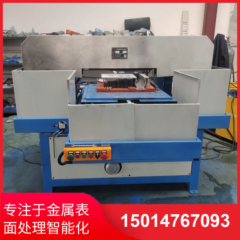 鋁(lv)材直(zhi)紋拉絲機(ji)生(sheng)産(chan)供應(ying)